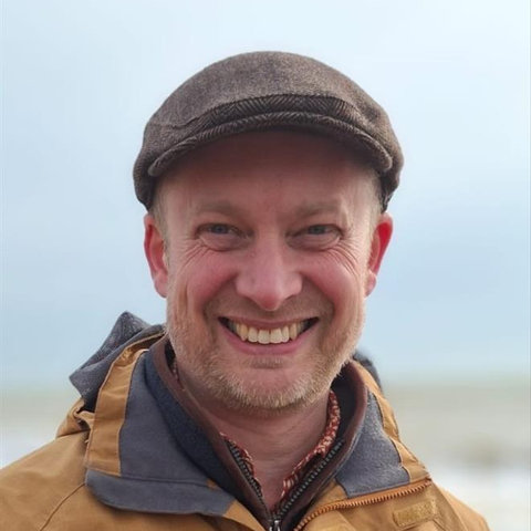 Portrait of Tim Norton